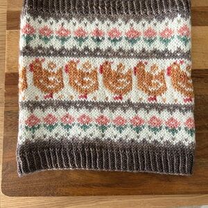 Charming Knit Chicken Pattern Scarf